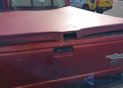 2000 Ford Ranger Xl/Xlt z USA, uszkodzony, nr VIN 1FTYR14V2YPB72473